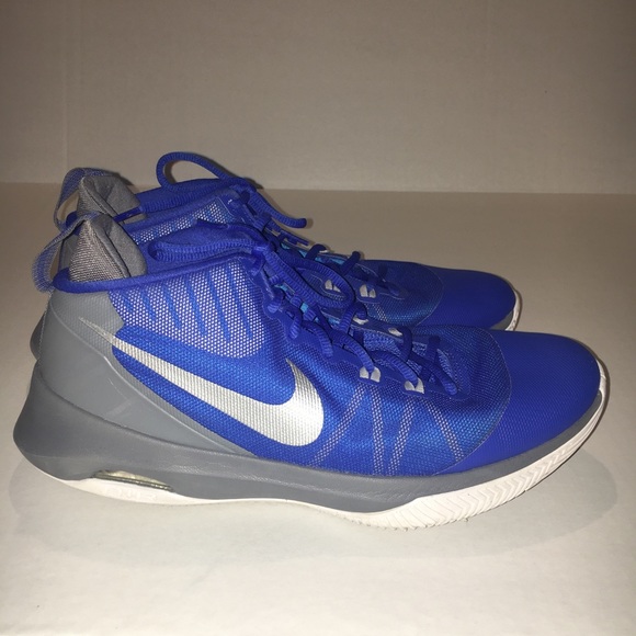 SOLD Nike Air Versatile. Men’s size:11 Basketball - Picture 4 of 8